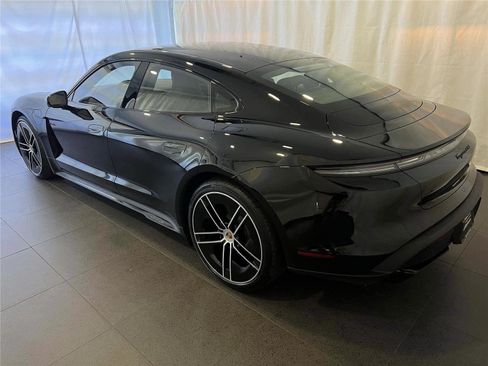 New 2025 Porsche Taycan GTS image 3