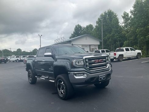 Used 2017 GMC Sierra 1500 SLT w/ Suspension Package, Off-Road AWD/4WD image 3
