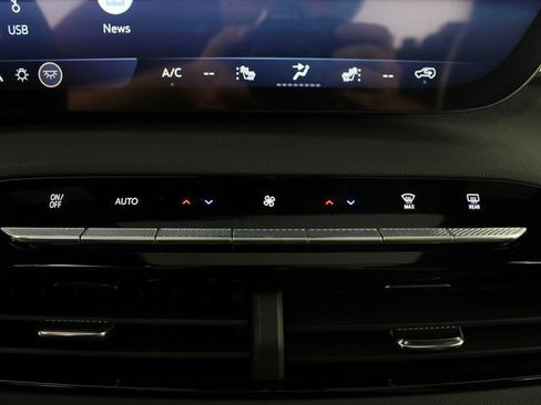 New 2026 Buick Enclave Sport Touring w/ Power Package image 8