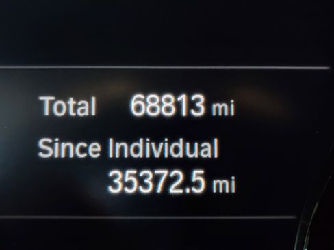 Used 2021 BMW 330i Sedan image 2