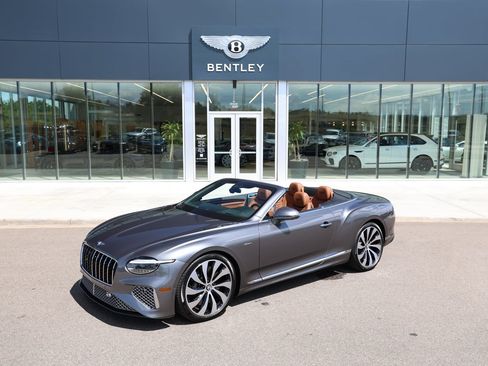 Used 2026 Bentley Continental GT Azure AWD/4WD image 22