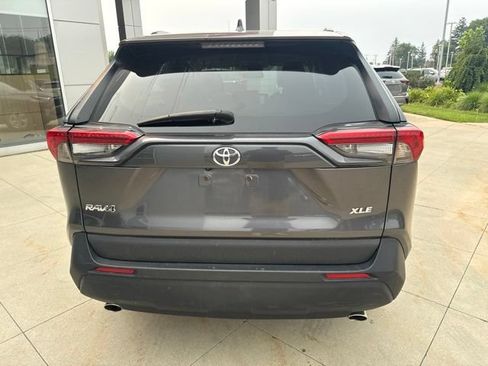 Used 2024 Toyota RAV4 XLE FWD image 6