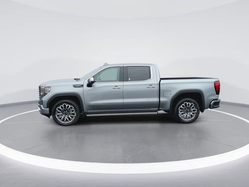Used 2023 GMC Sierra 1500 Denali Ultimate image 5