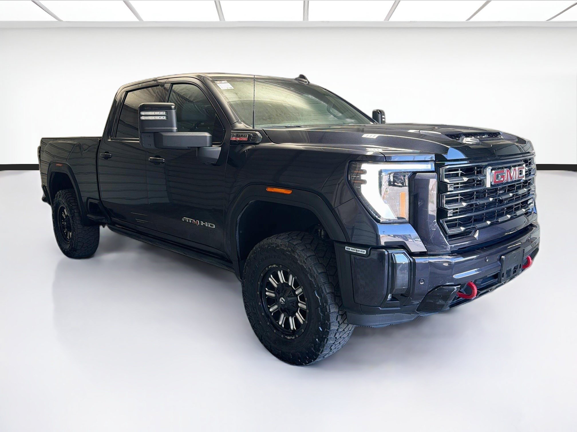 Used 2024 GMC Sierra 2500 AT4 w/ AT4 Premium Plus Package AWD/4WD image 3