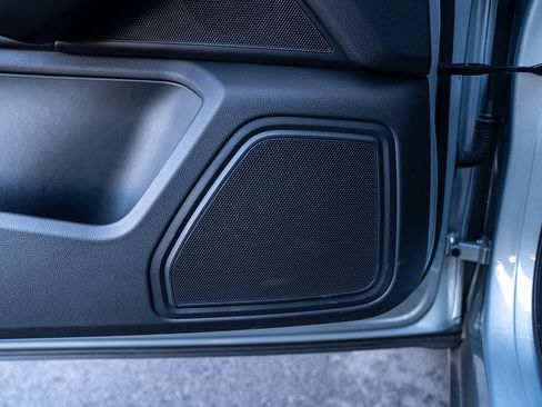 Certified 2023 Porsche Macan S image 19