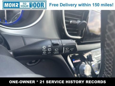 Used 2018 Chrysler Pacifica Touring-L w/ Premium Audio Group image 15