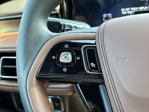 New 2026 Lincoln Aviator Reserve AWD/4WD image 24