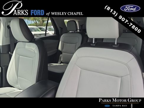 Used 2021 Ford Explorer XLT w/ Equipment Group 202A RWD image 21