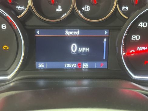 Used 2020 Chevrolet Silverado 1500 LT Trail Boss image 31