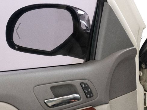 Used 2010 GMC Yukon SLT RWD image 11