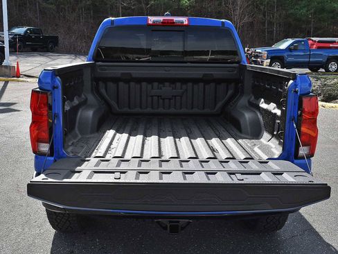 New 2026 Chevrolet Colorado ZR2 w/ Technology Package AWD/4WD image 8