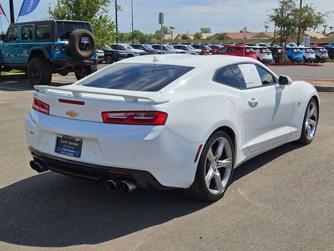 Certified 2016 Chevrolet Camaro SS RWD image 5