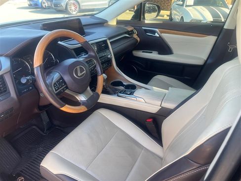 Used 2018 Lexus RX 350 FWD w/ Premium Package image 9