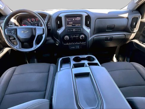 Used 2022 Chevrolet Silverado 1500 Custom Trail Boss AWD/4WD image 15