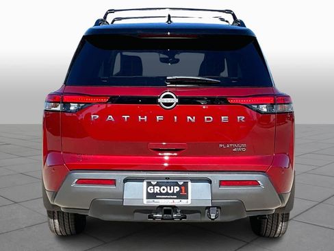 New 2026 Nissan Pathfinder Platinum image 4