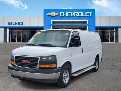 Used 2021 GMC Savana 2500 w/ Driver Convenience Package RWD image 2