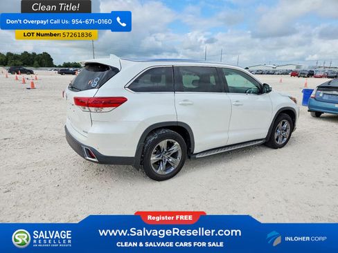 Used 2017 Toyota Highlander Limited Platinum FWD image 4