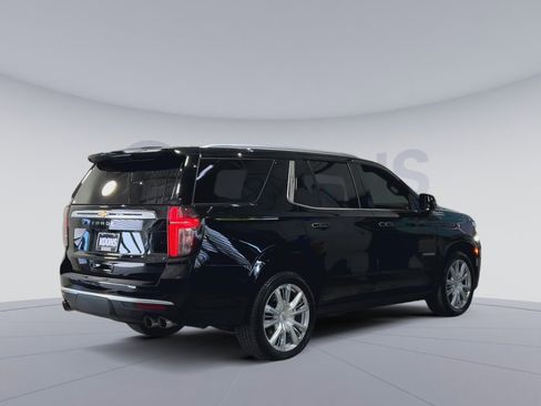 Used 2023 Chevrolet Tahoe High Country AWD/4WD image 11