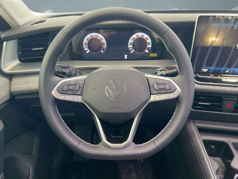 New 2026 Volkswagen Tiguan S image 17