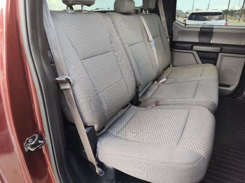 Used 2016 Ford F150 XLT RWD image 24