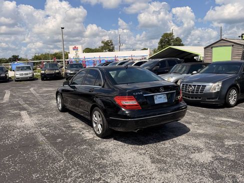 Used 2013 Mercedes-Benz C 250 Sedan image 6