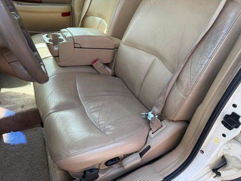 Used 2004 Buick Le Sabre Custom FWD image 18