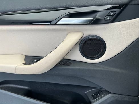 Used 2021 BMW X1 sDrive28i w/ Premium Package image 21