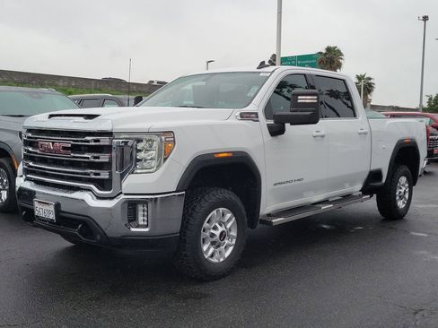 Used 2022 GMC Sierra 2500 SLE w/ SLE Value Package; AWD/4WD image 32