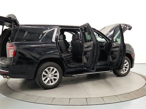 Used 2023 Chevrolet Tahoe Premier image 16