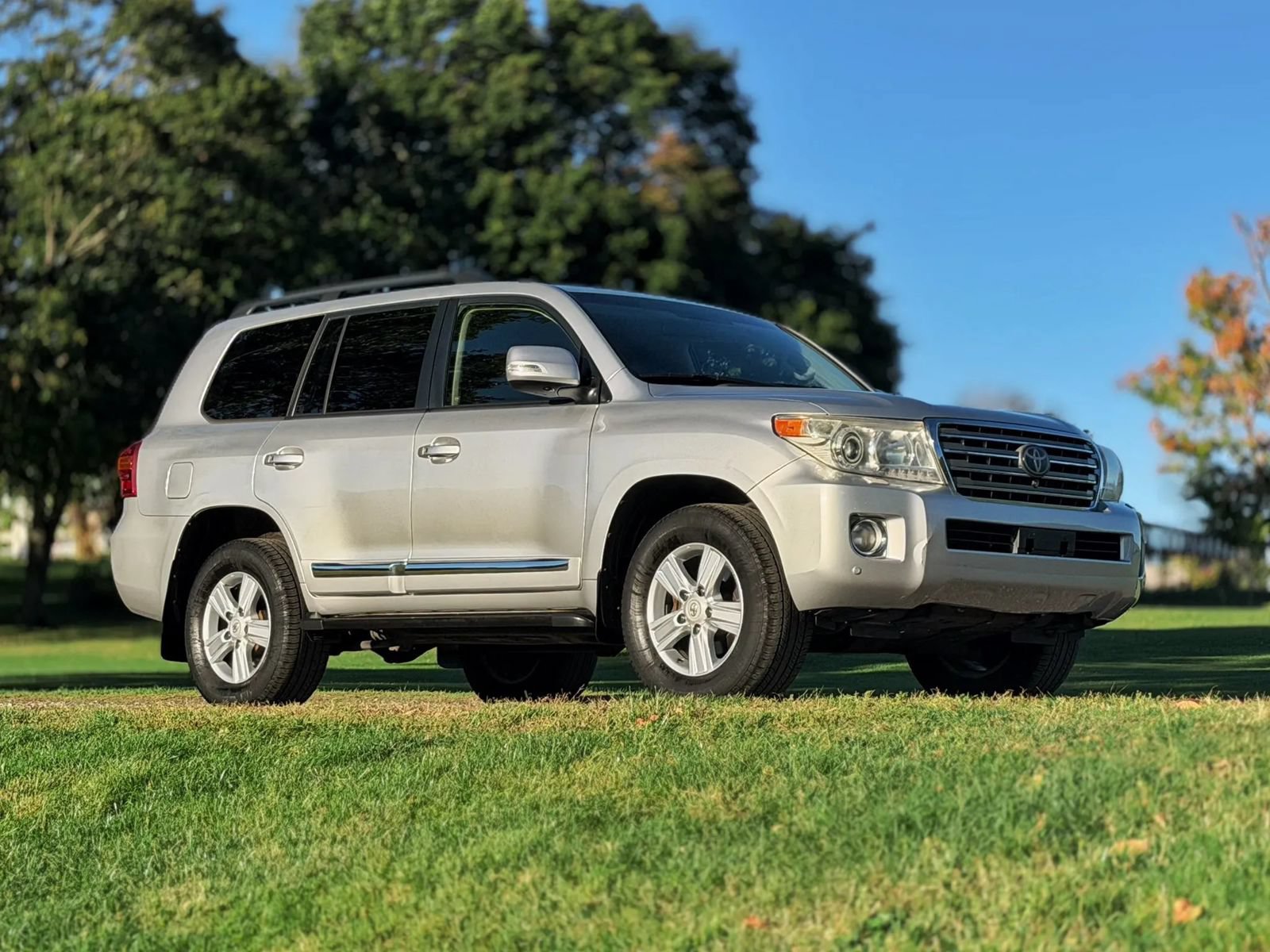 Used 2013 Toyota Land Cruiser AWD/4WD image 9