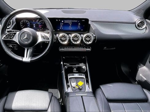 Used 2024 Mercedes-Benz GLA 250 image 16