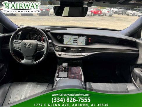 Used 2018 Lexus LS 500 w/ Interior Upgrade Package image 14