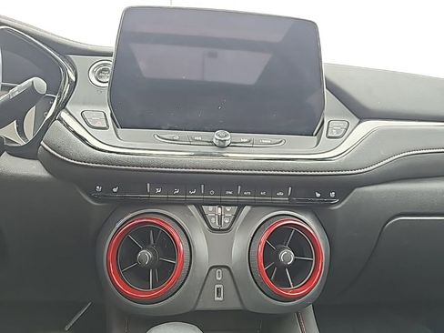 Used 2023 Chevrolet Blazer RS w/ Enhanced Convenience Package image 6