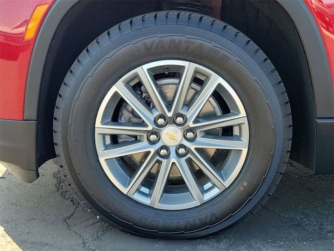 Certified 2023 Chevrolet Traverse LT image 31