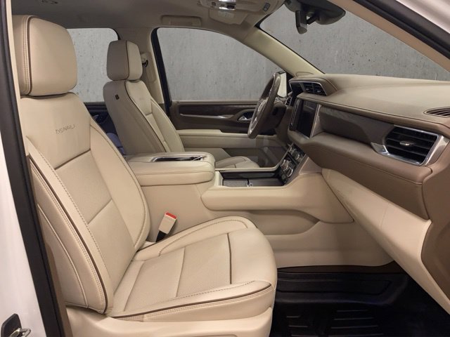 Used 2023 GMC Yukon XL Denali w/ Max Trailering Package AWD/4WD image 21