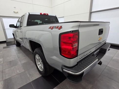 Used 2019 Chevrolet Silverado 1500 LT AWD/4WD image 4