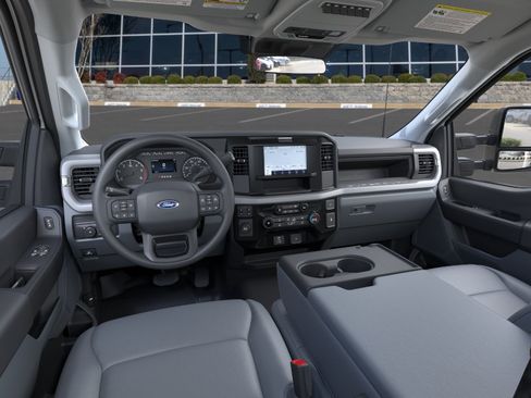 New 2026 Ford F350 XL w/ XL Chrome Package RWD image 7