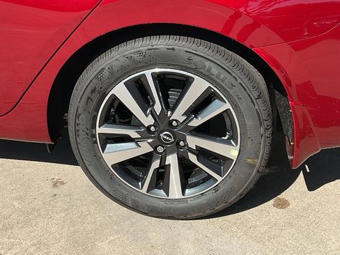 New 2025 Nissan Versa SV w/ Trunk Package image 8