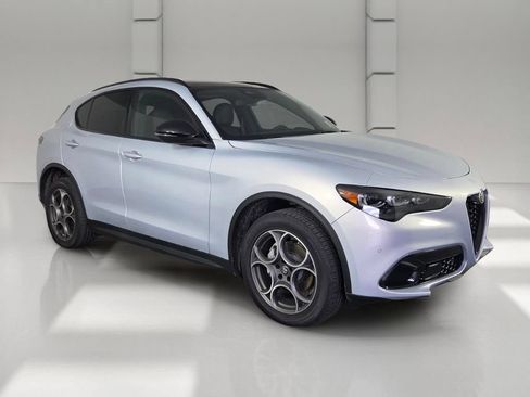 New 2026 Alfa Romeo Stelvio Sprint w/ Convenience Package AWD/4WD image 2