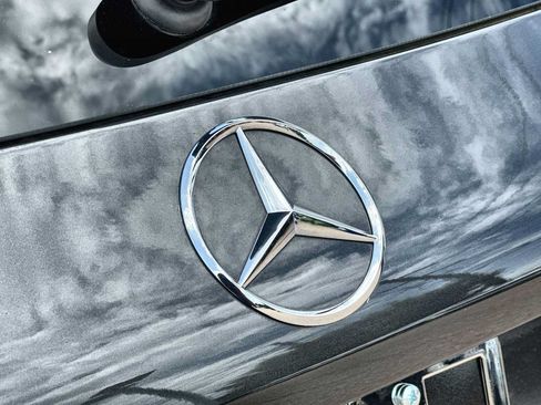 Used 2022 Mercedes-Benz GLC 300 image 17