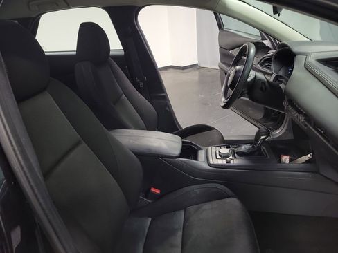 Used 2021 MAZDA CX-30 FWD 2.5 S image 22