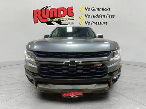 Used 2022 Chevrolet Colorado Z71 w/ Trail Boss Package AWD/4WD image 8