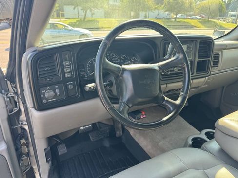 Used 2001 GMC Sierra 2500 4x4 Crew Cab HD w/ SLT Marketing Option Pkg image 14