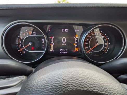Used 2021 Jeep Gladiator Sport AWD/4WD image 24