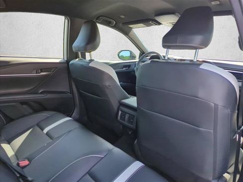 Used 2025 Toyota Camry SE w/ Convenience Package FWD image 26