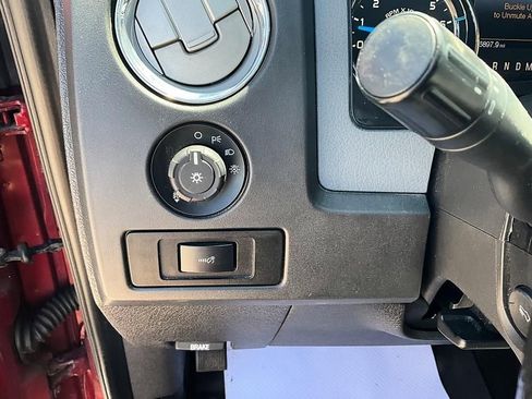 Used 2014 Ford F150 XLT w/ Equipment Group 302A Luxury AWD/4WD image 15