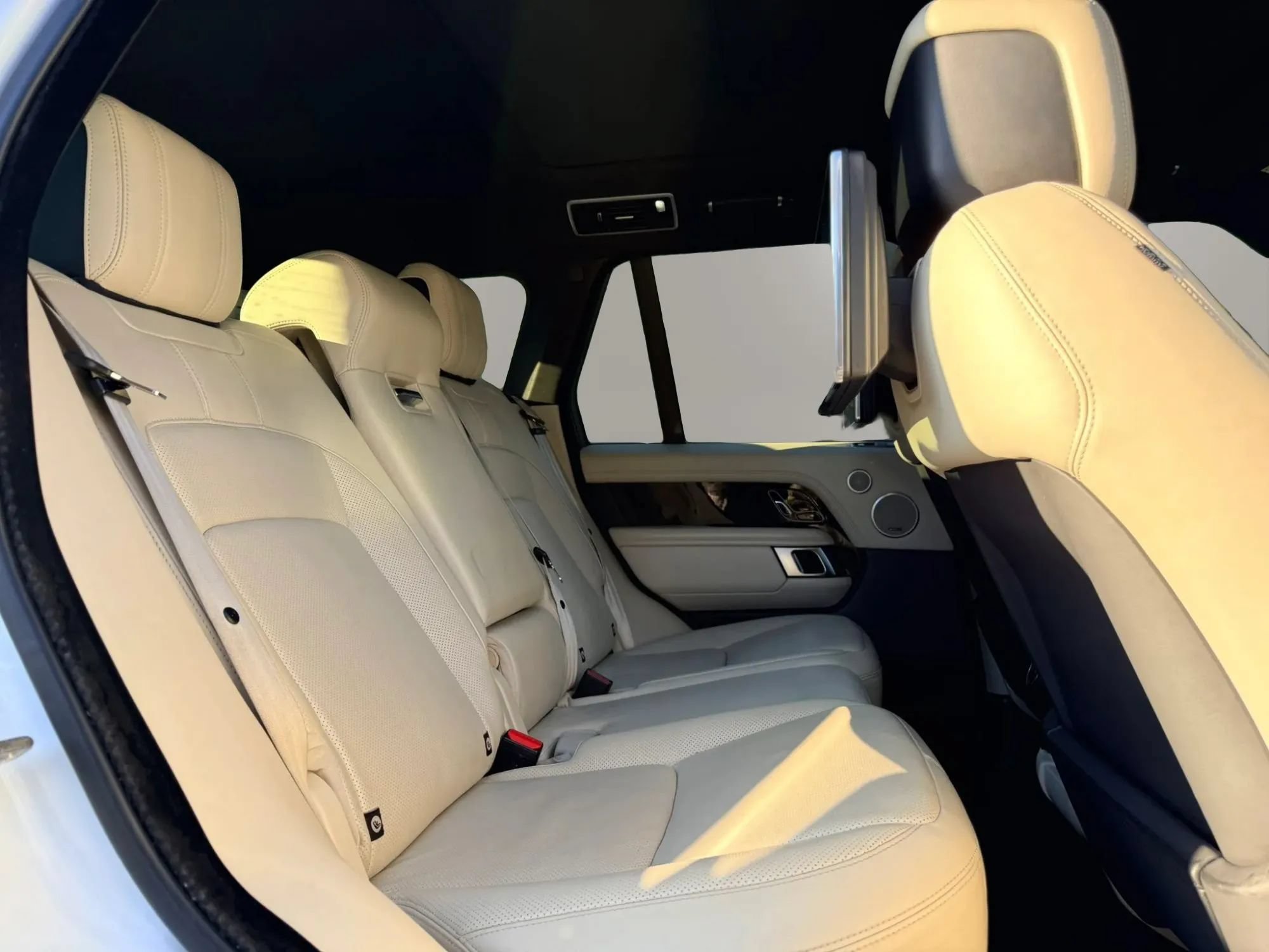Used 2022 Land Rover Range Rover Westminster Edition AWD/4WD image 15