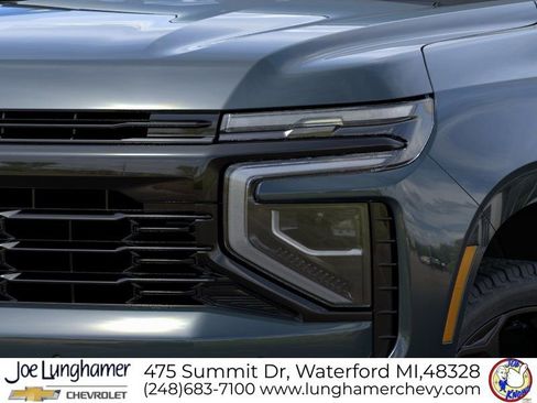 New 2026 Chevrolet Suburban RST AWD/4WD image 10