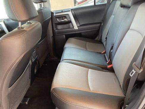 Used 2022 Toyota 4Runner SR5 Premium image 26