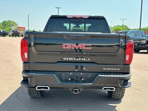 Used 2021 GMC Sierra 1500 Denali w/ Denali Ultimate Package AWD/4WD image 36